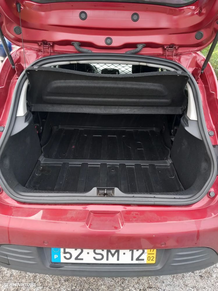 Renault Clio 1.5 dCi Limited EDition - 4