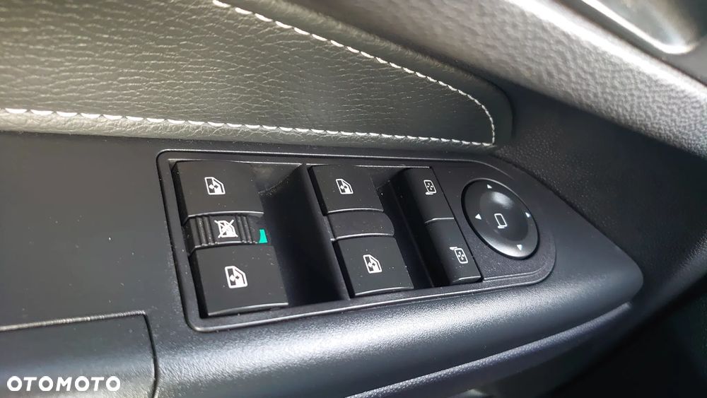 Opel Zafira 1.8 Navi - 18