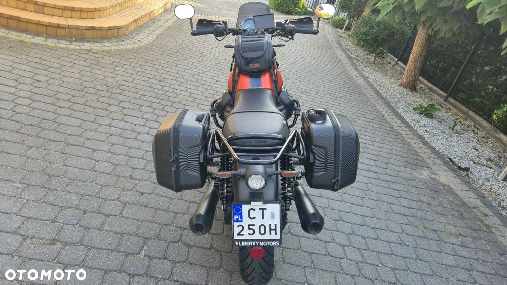 Moto Guzzi V7 - 4