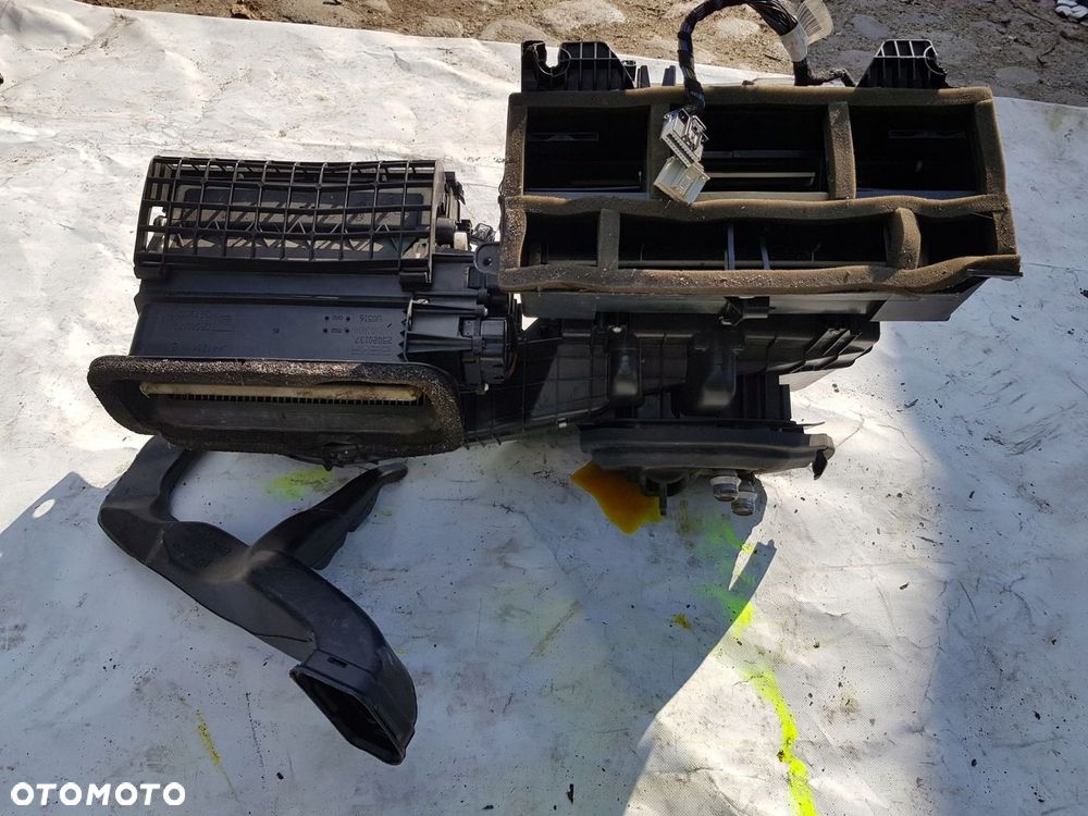 nagrzewnica dmuchawa Opel Astra J 13402737 - 4