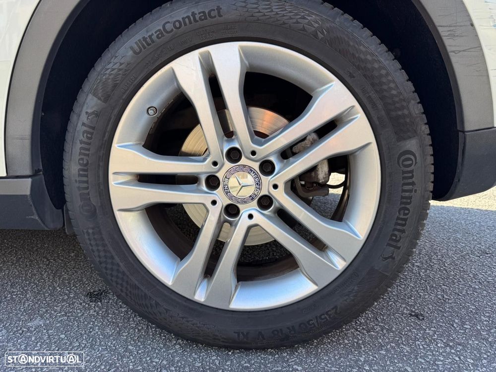 Mercedes-Benz GLA 180 d Urban - 24