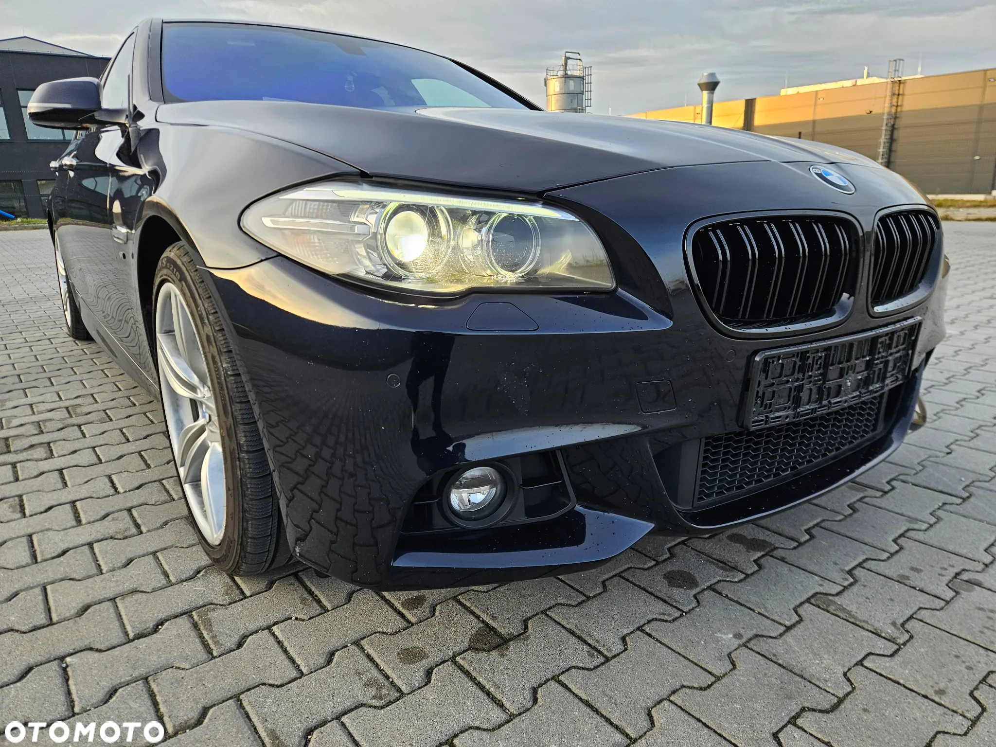 BMW Seria 5 520i Sport-Aut - 4