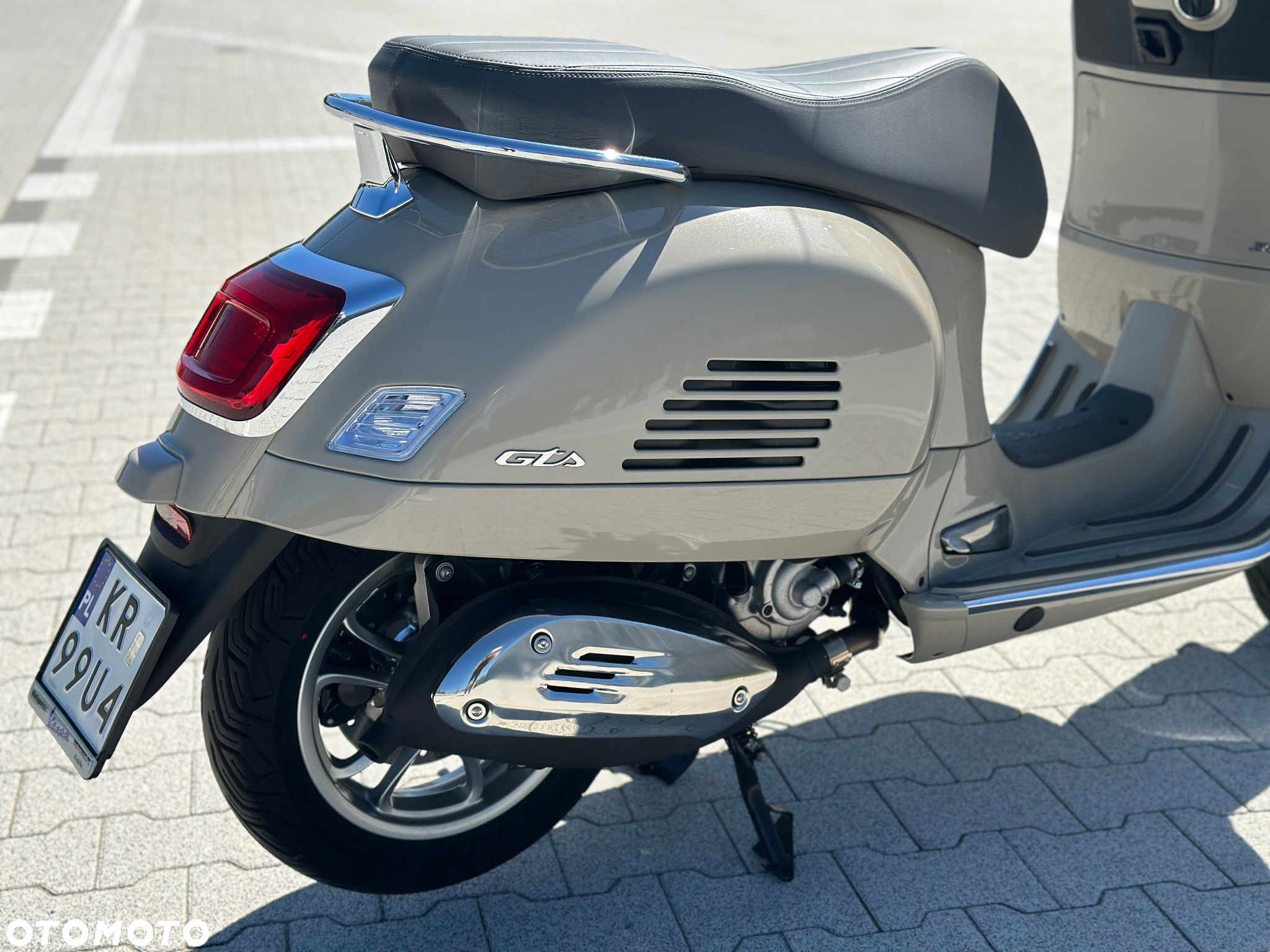 Piaggio Vespa - 7