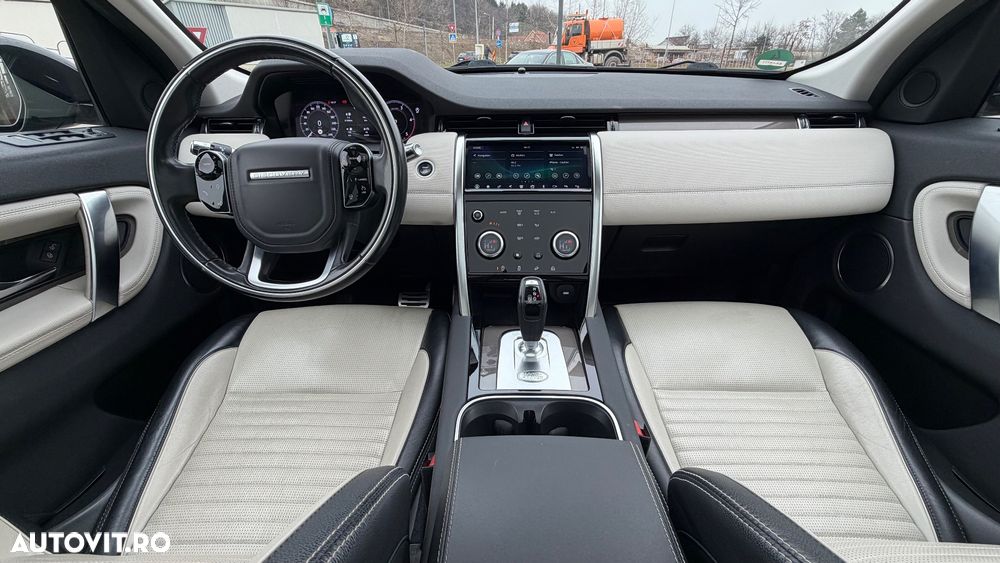 Land Rover Discovery Sport 2.0 D180 R-Dynamic MHEV HSE - 4