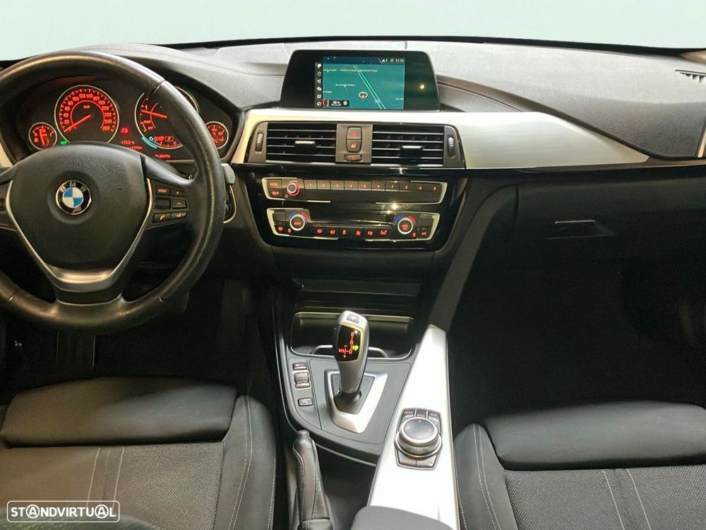 BMW 318 - 11