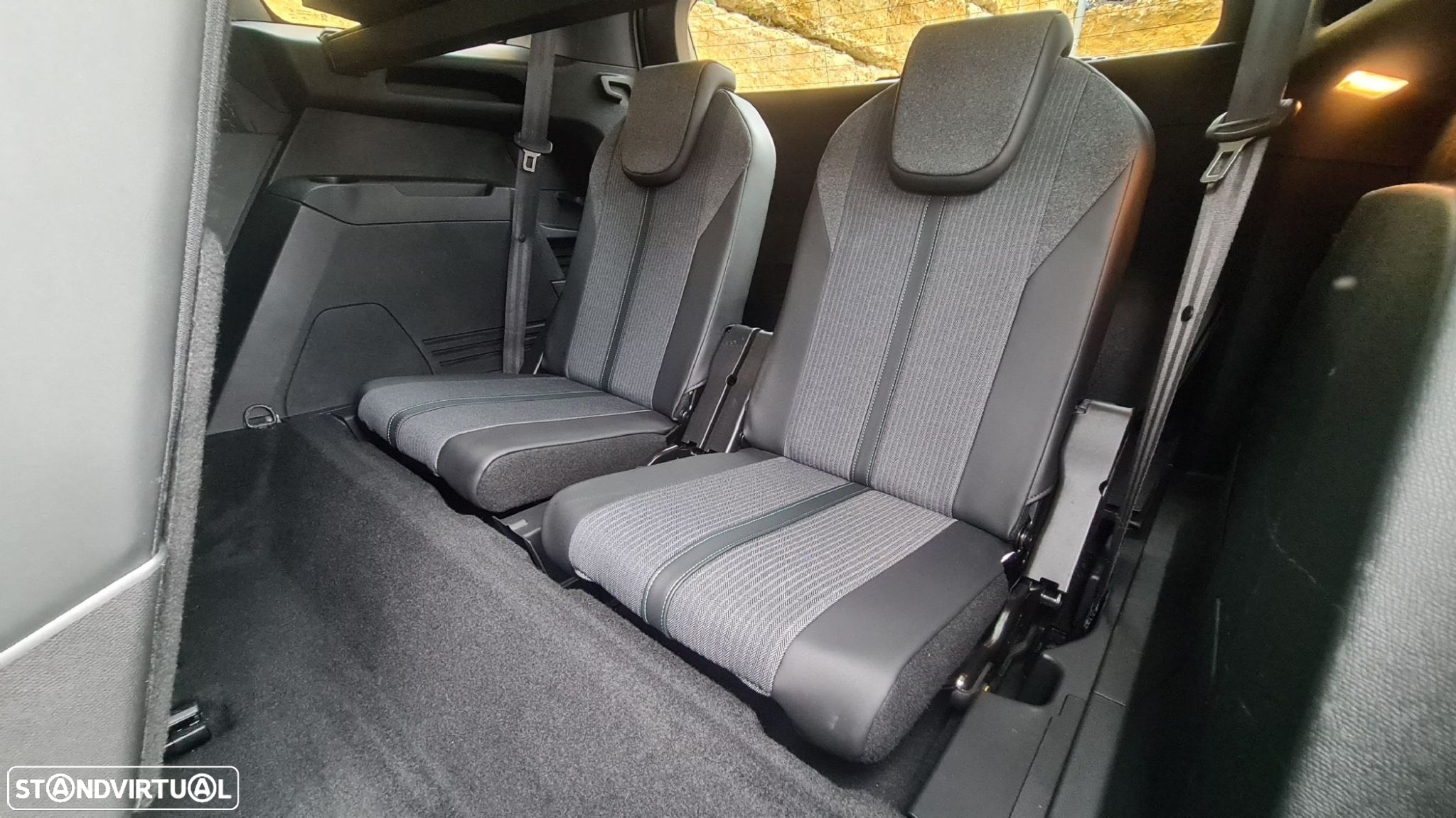 Peugeot 5008 - 53