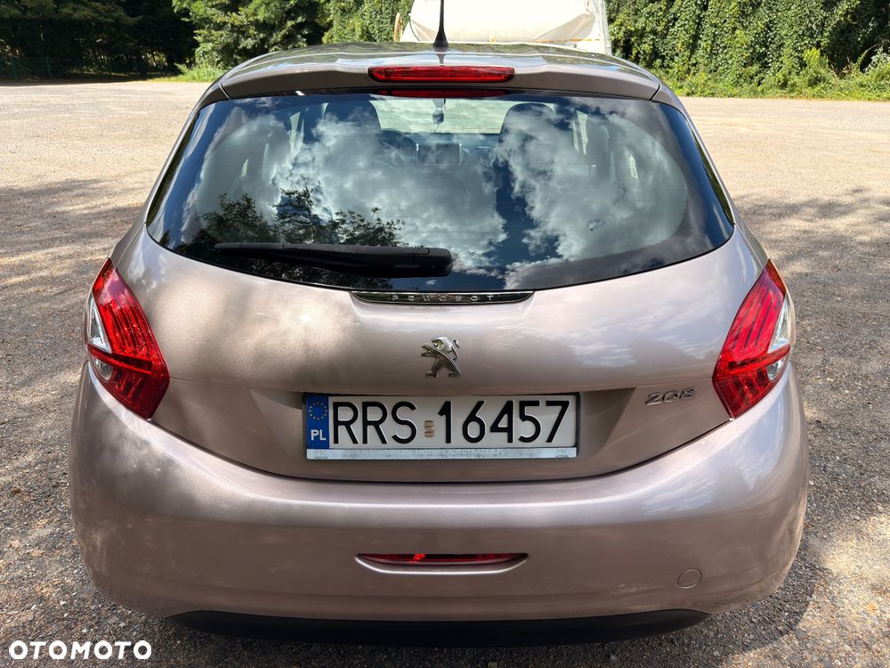 Peugeot 208 1.2 PureTech Style - 6