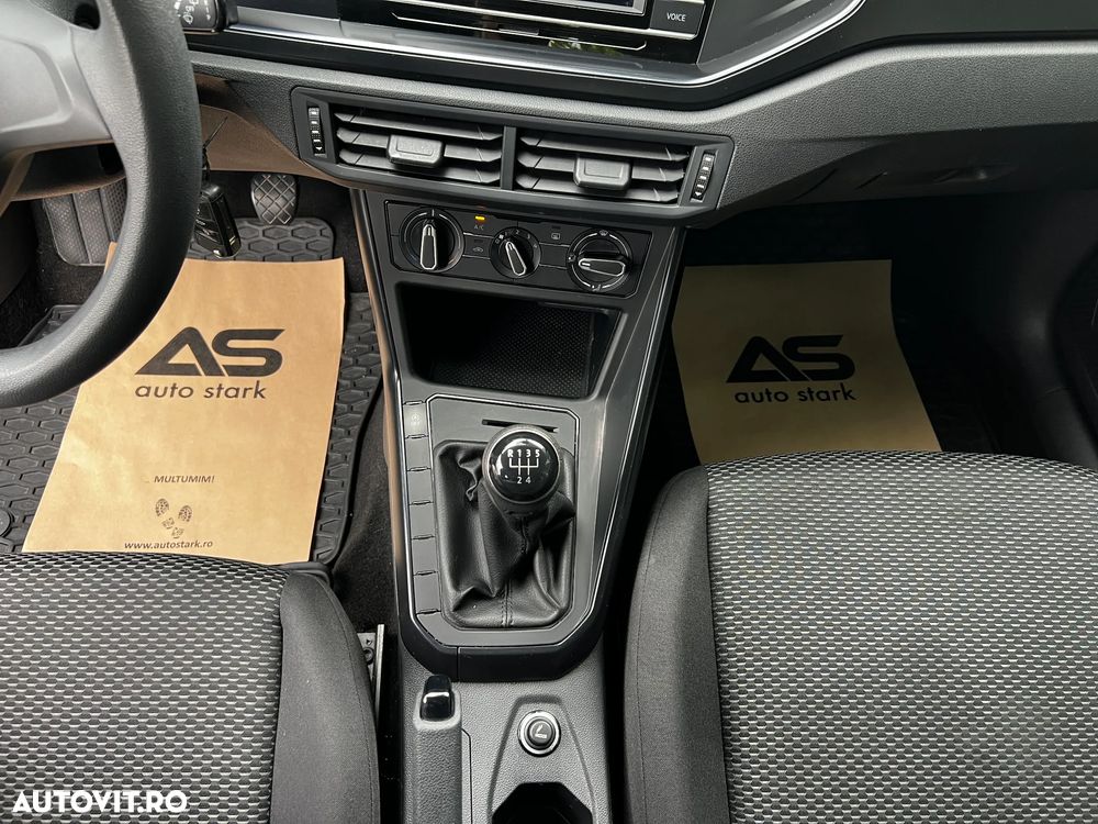Volkswagen Polo 1.0 MPI Base - 27