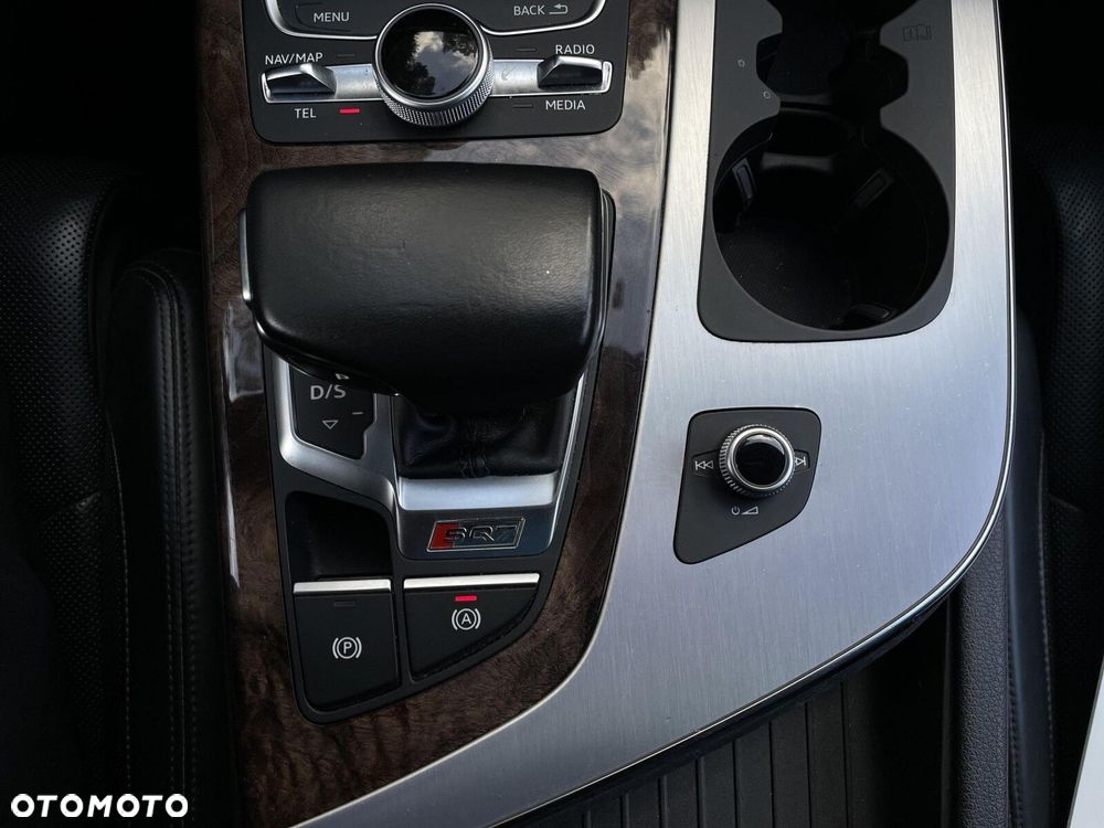 Audi Q7 - 37