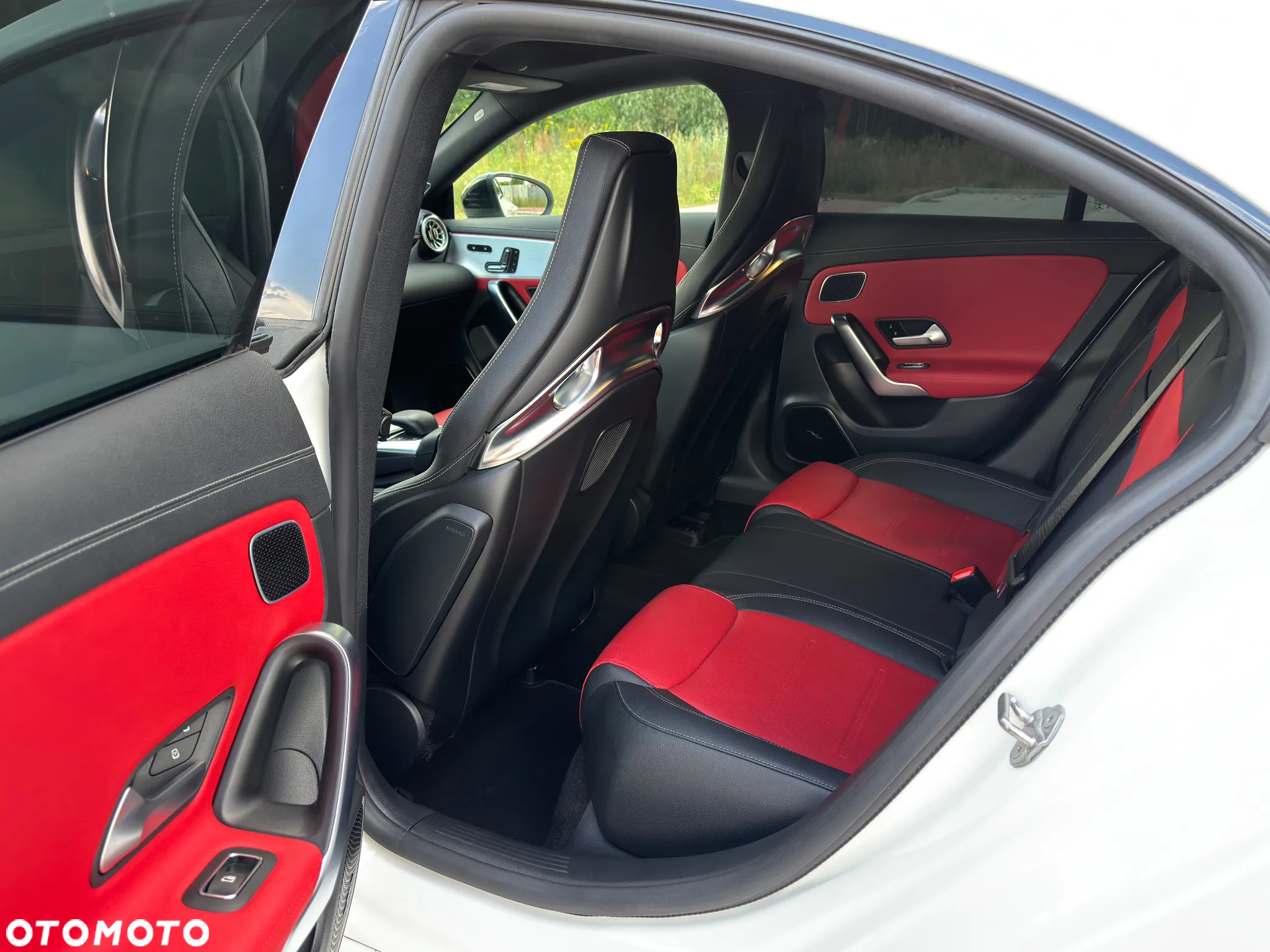 Mercedes-Benz CLA AMG 45 4-Matic 8G-DCT - 17