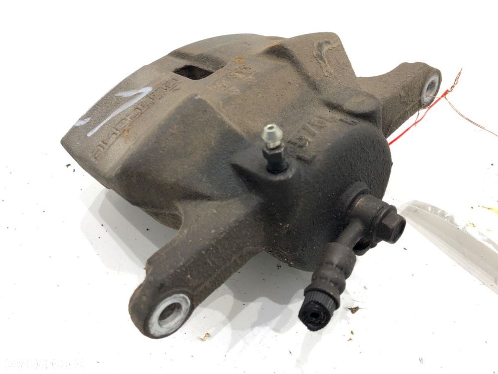 ZACISK LEWY PRZÓD - 59.00 PLN - RENAULT KADJAR (HA_, HL_) 2015 - 2022 1.6 dCi 130 4x4 96 kW [130 - 2