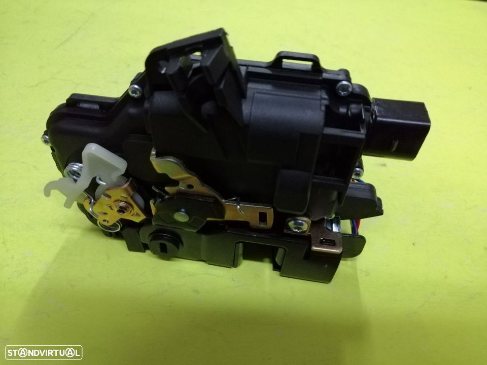 Fechaduras de porta Vw Golf IV 4 Passat Seat Leon NOVAS - 1