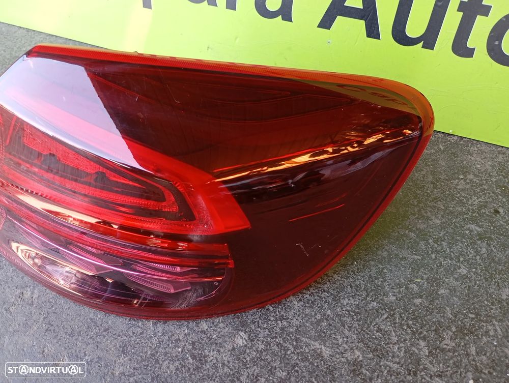 KIA CEED III SW FAROLIM DIREITO - FT400 - 3