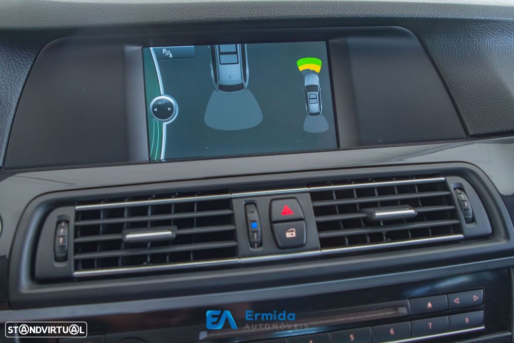 BMW 520 d Auto - 30