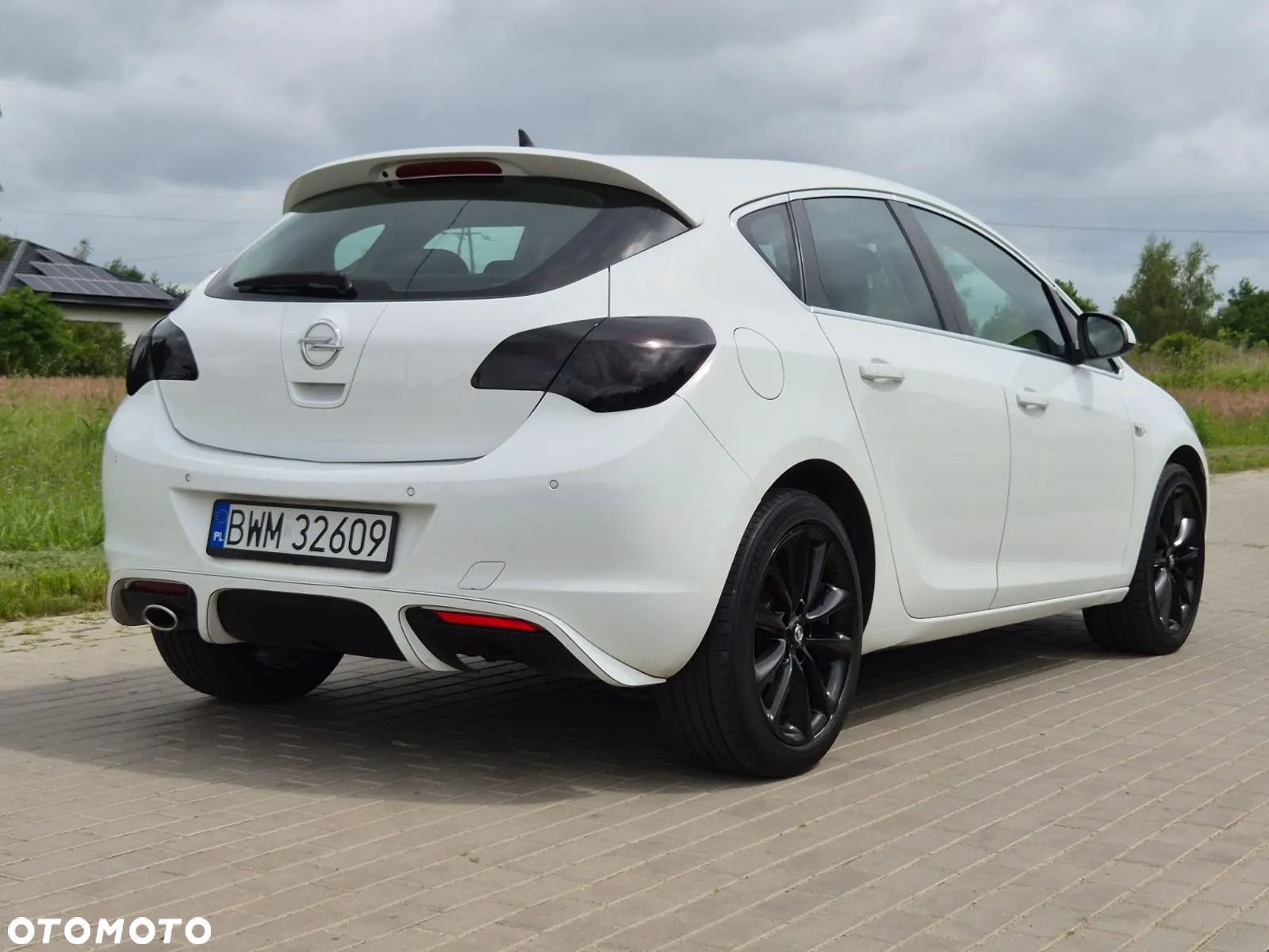 Opel Astra IV 2.0 CDTI Cosmo - 4