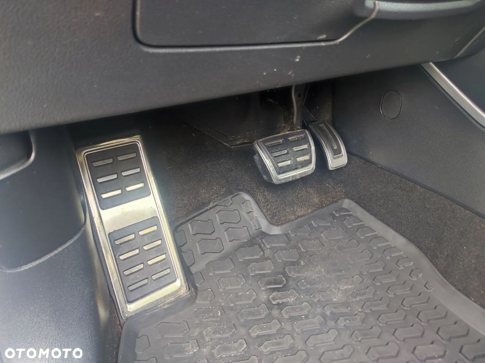 Audi Q2 1.4 TFSI CoD Sport S tronic - 32