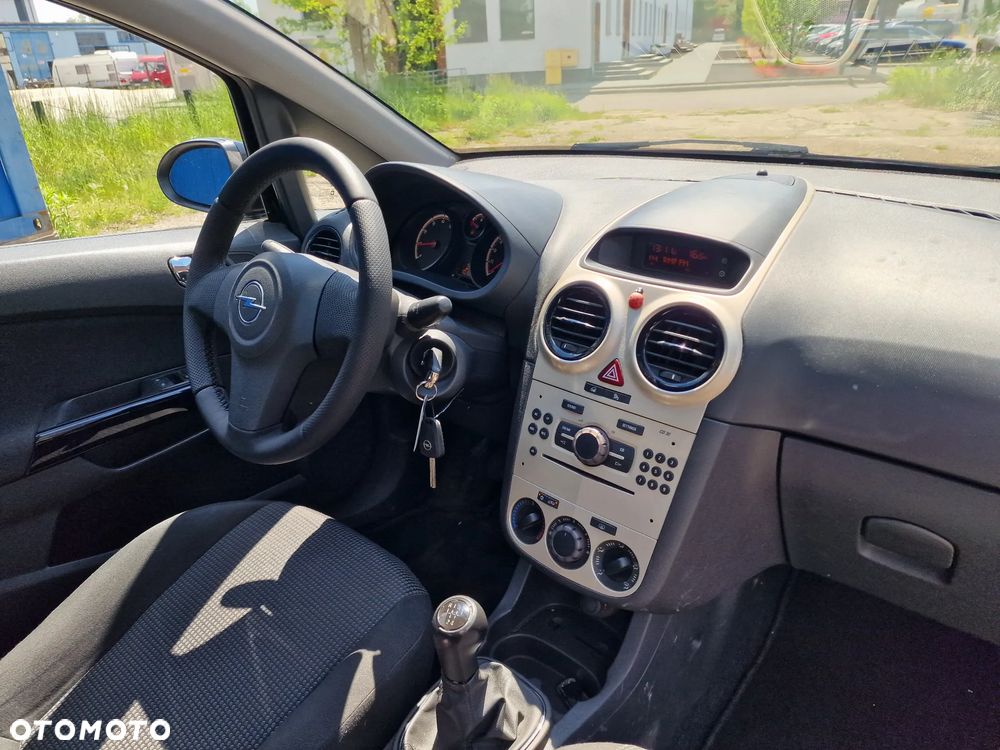 Opel Corsa - 7
