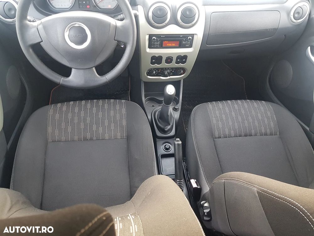 Dacia Logan dCi 90 Laureate - 10