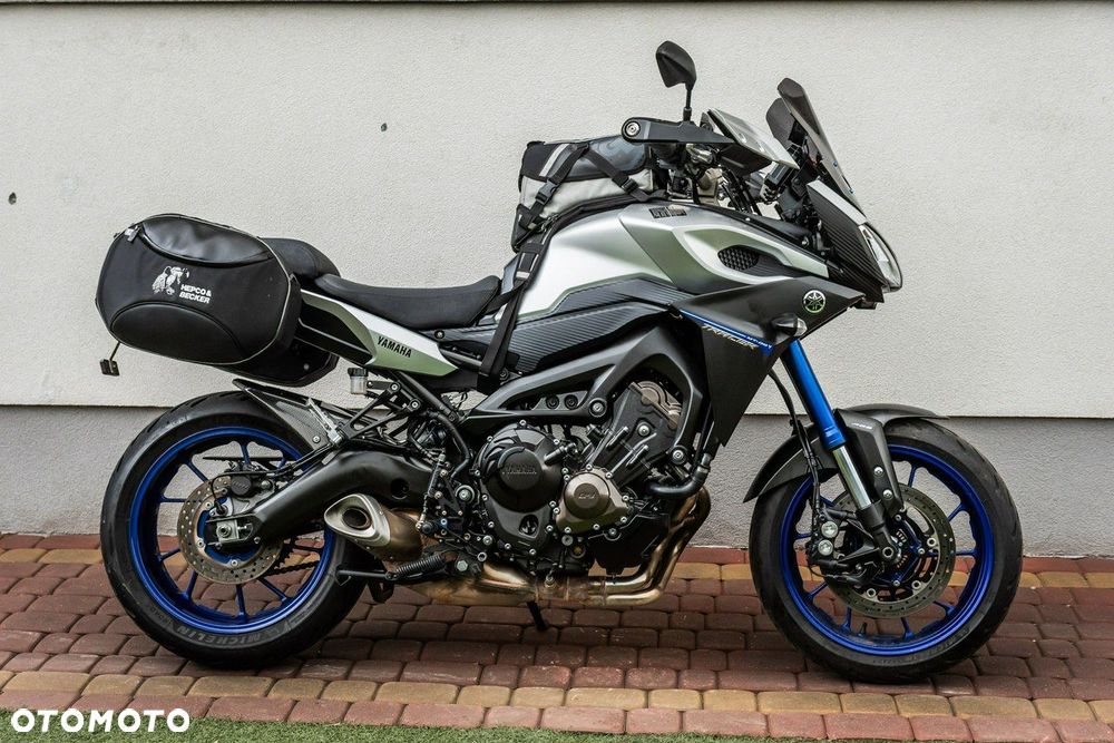 Yamaha MT - 2