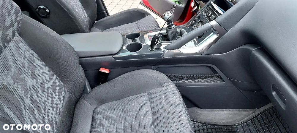 Peugeot 3008 2.0 HDi Allure - 9