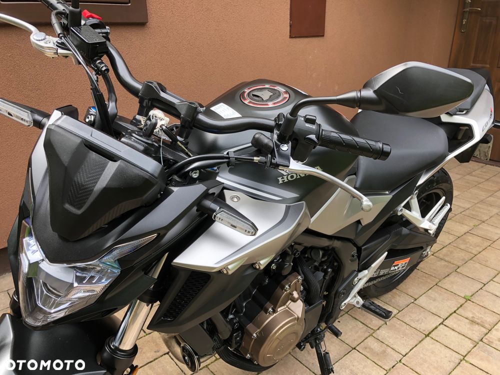 Honda CB - 7