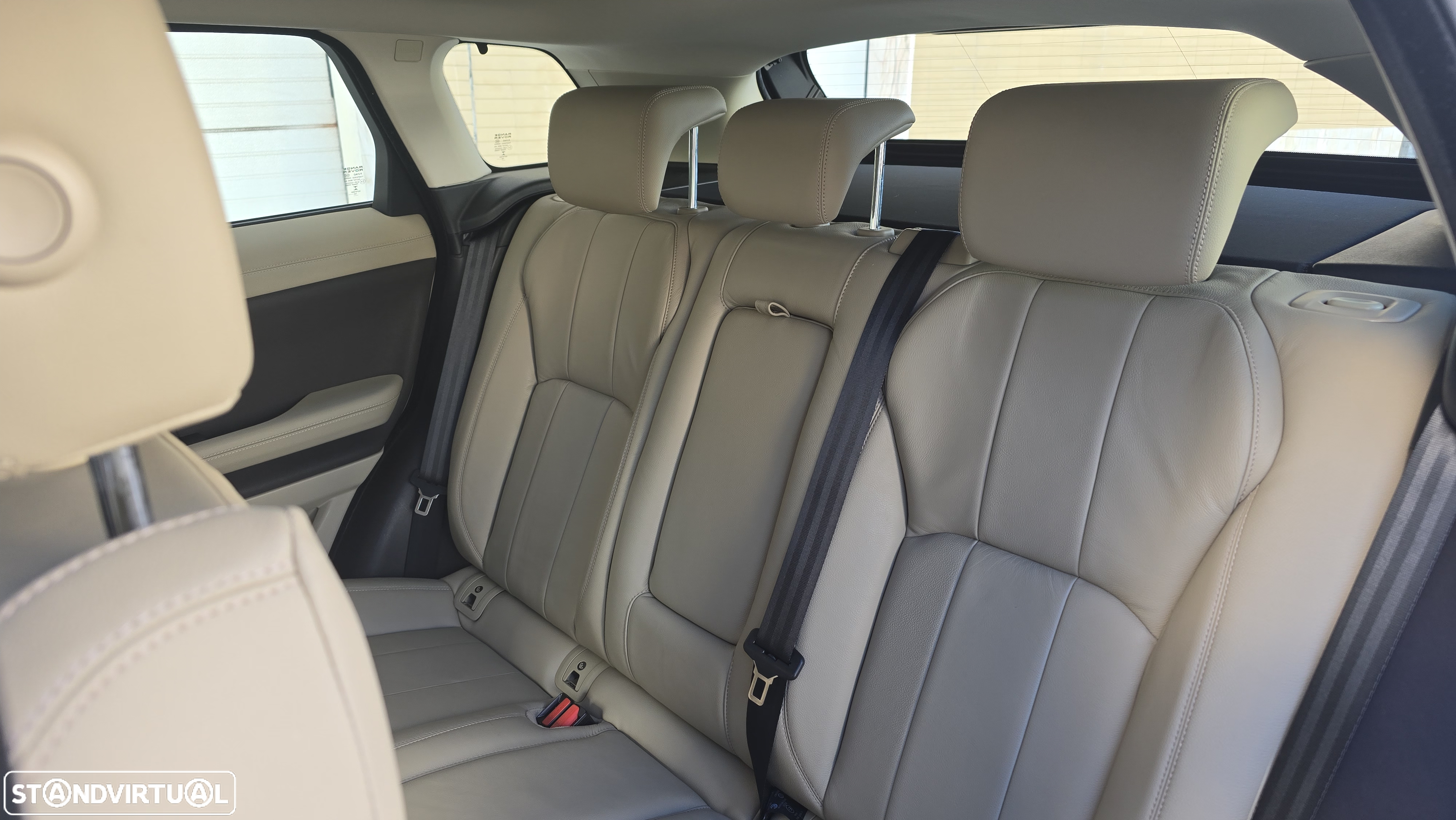 Land Rover Range Rover Evoque 2.0 TD4 SE - 17