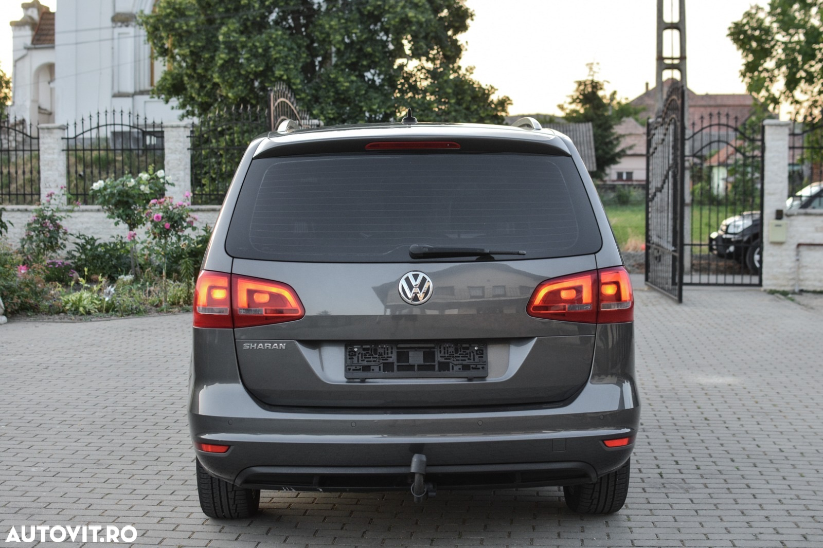 Volkswagen Sharan 2.0 TDI DSG BlueMotion Technology Highline - 5
