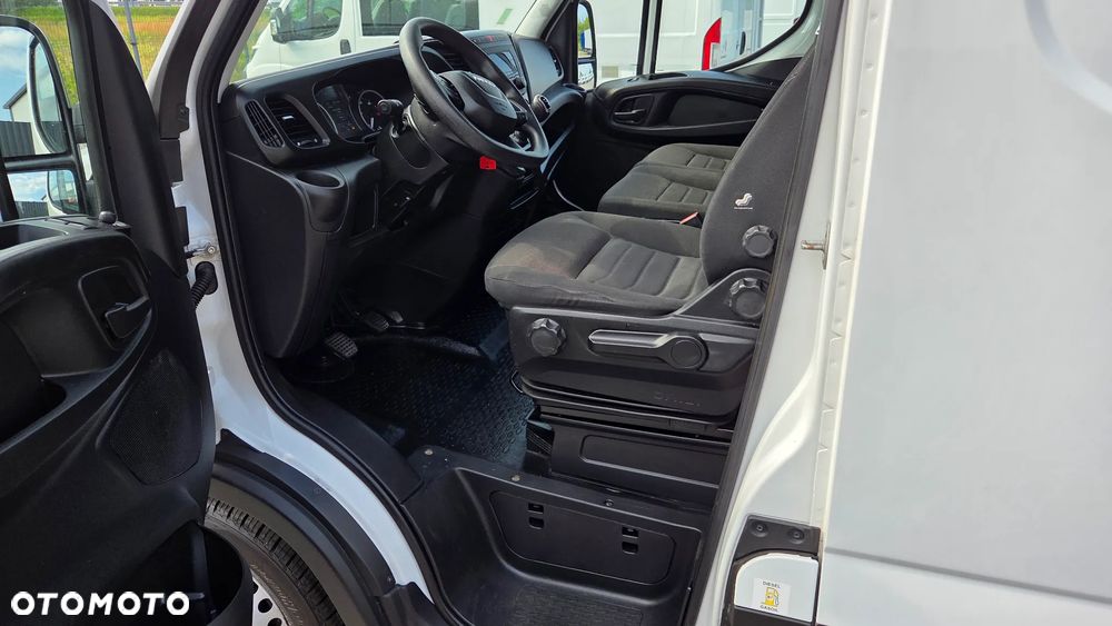 Iveco Daily - 37