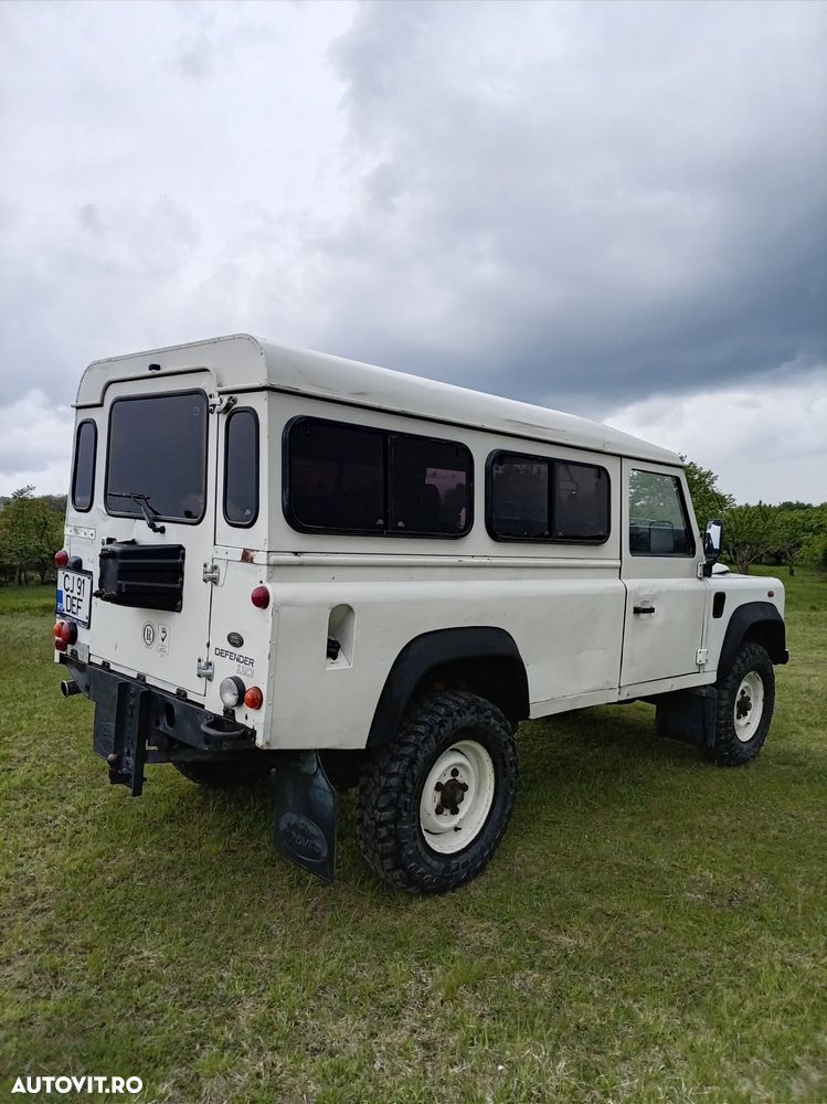 Land Rover Defender 110 County SW - 4