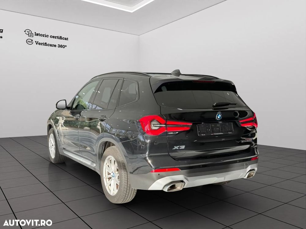 BMW X3 xDrive30e AT PHEV - 3