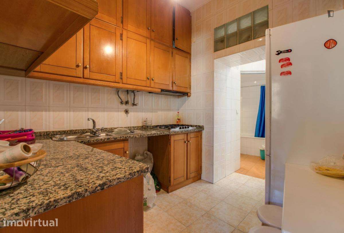 Quarto - localizado em Lapa Lisbon - Grande imagem: 4/10