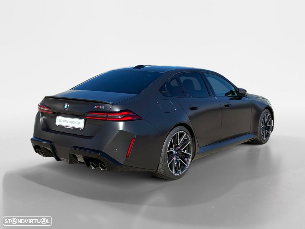 BMW M5 - 4