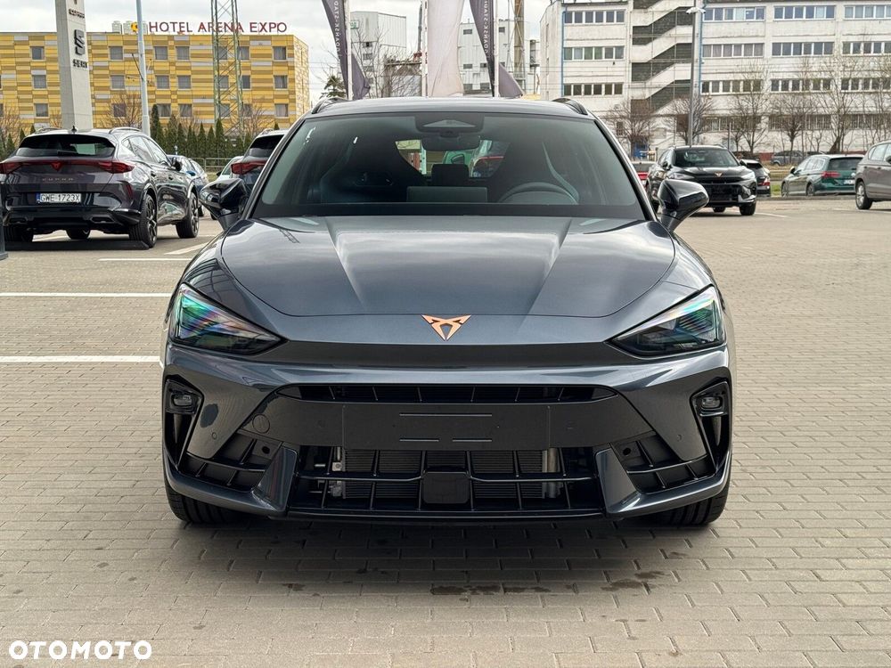 Cupra Leon Sportstourer 2.0 TSI 4Drive DSG - 2