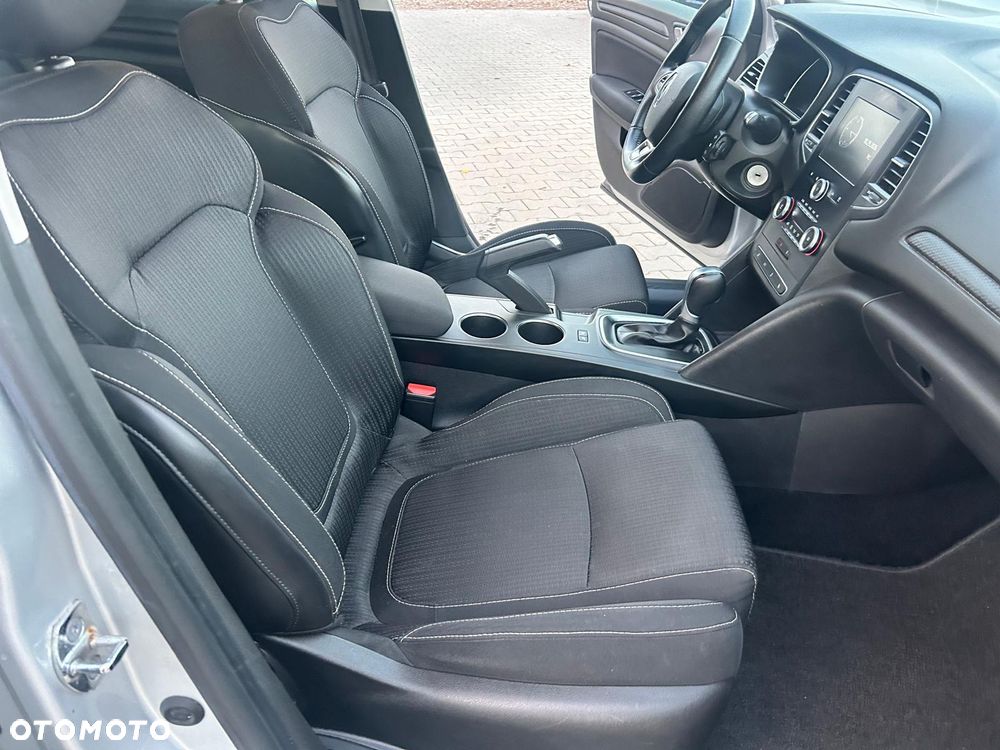 Renault Megane 1.5 dCi Dynamique EDC - 25