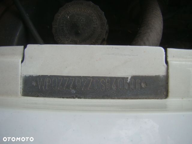 Porsche 928 - 32