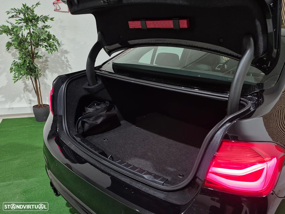 BMW 330 e iPerformance Advantage - 34