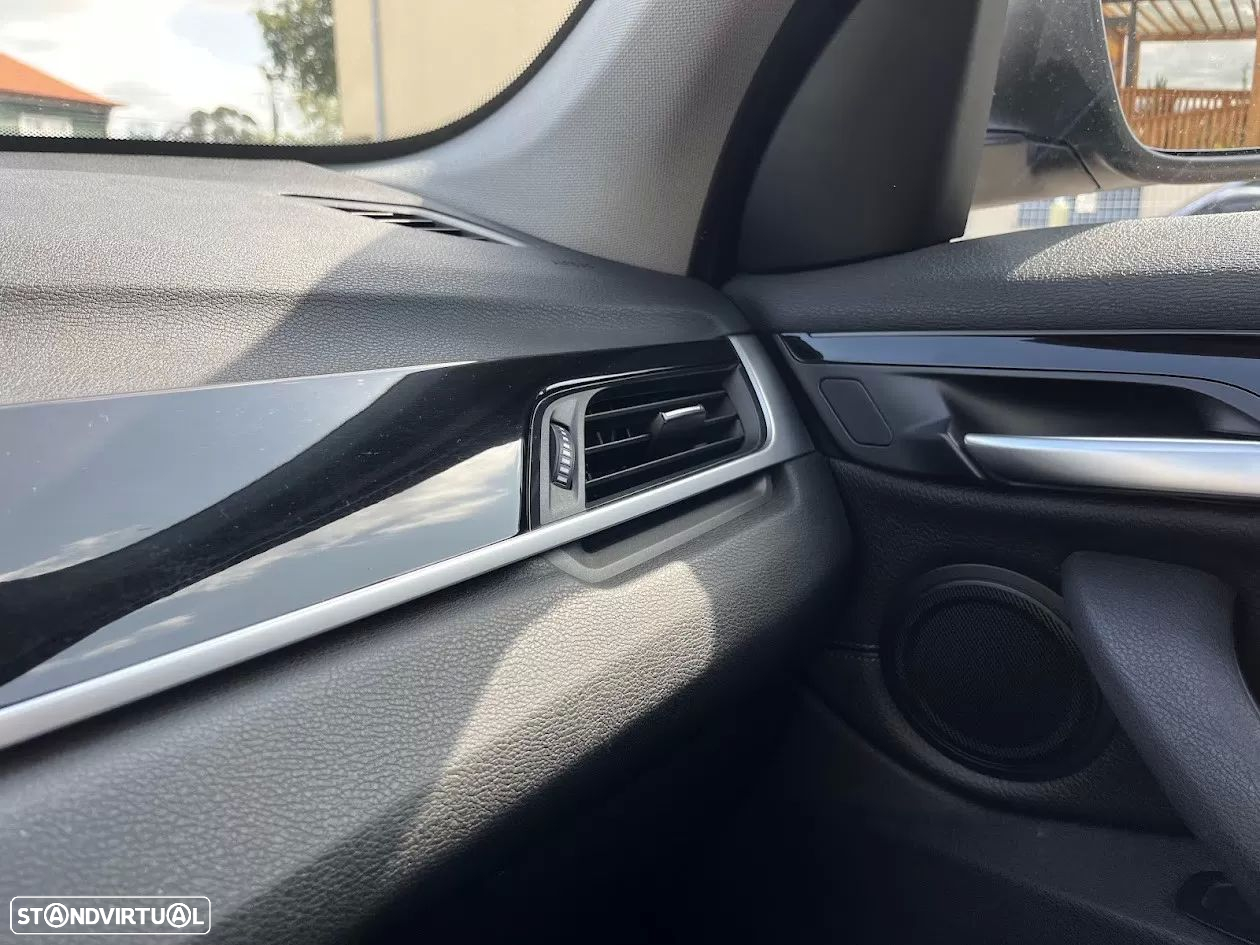 BMW X1 16 d sDrive Auto - 30