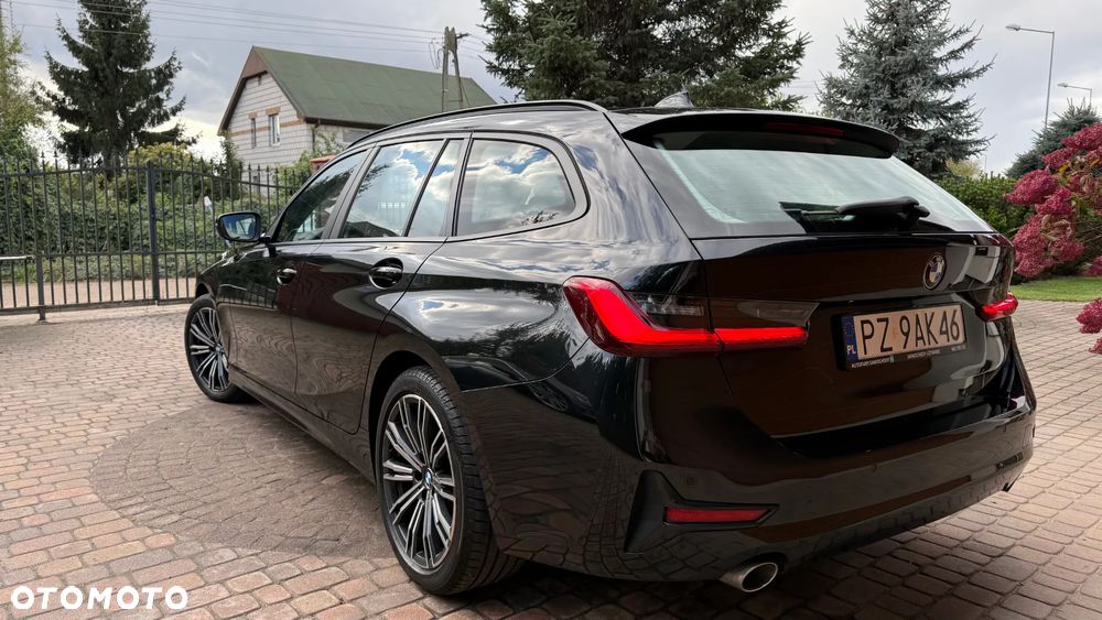 BMW Seria 3 - 16