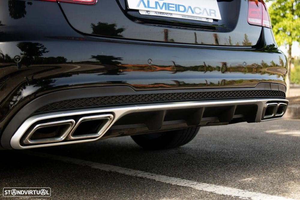 Mercedes-Benz E 220 BlueTEC 9G-TRONIC Avantgarde - 14