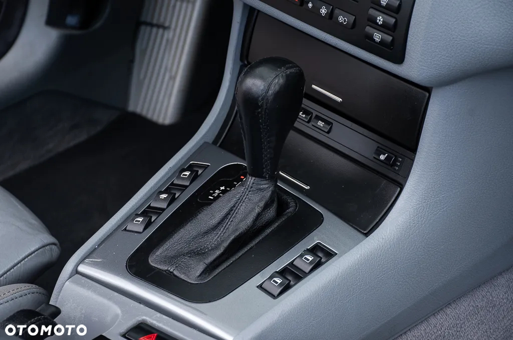 BMW Seria 3 320 Ci - 23