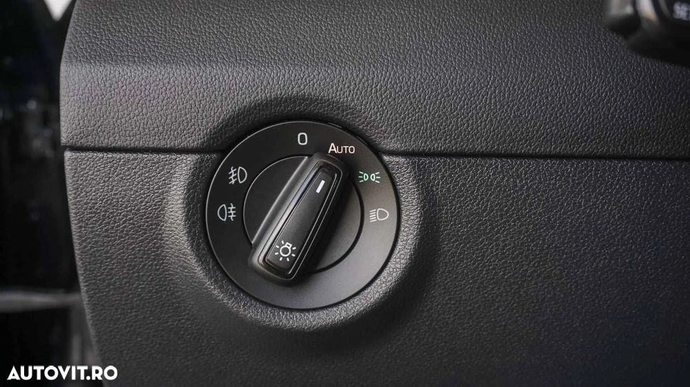 Skoda Octavia 2.0 TDI DSG Ambition - 17