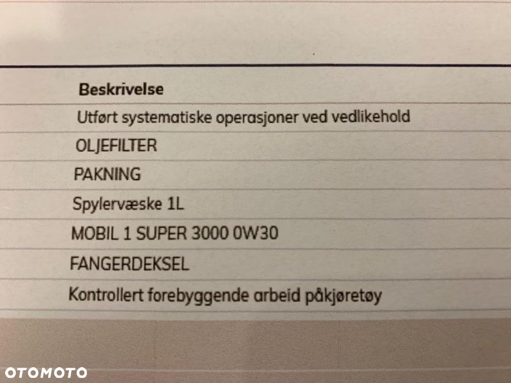 Peugeot 2008 BlueHDi 130 EAT8 Allure - 30