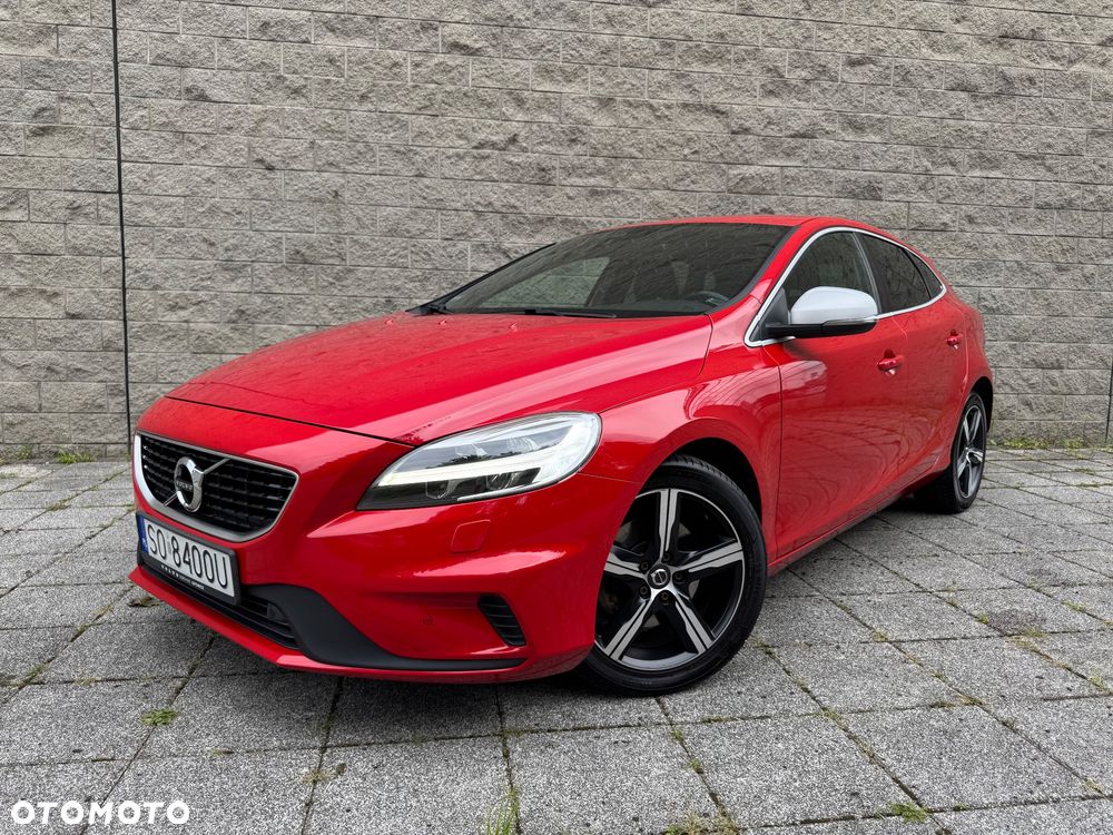 Volvo V40 T3 Drive-E R-Design Momentum - 2