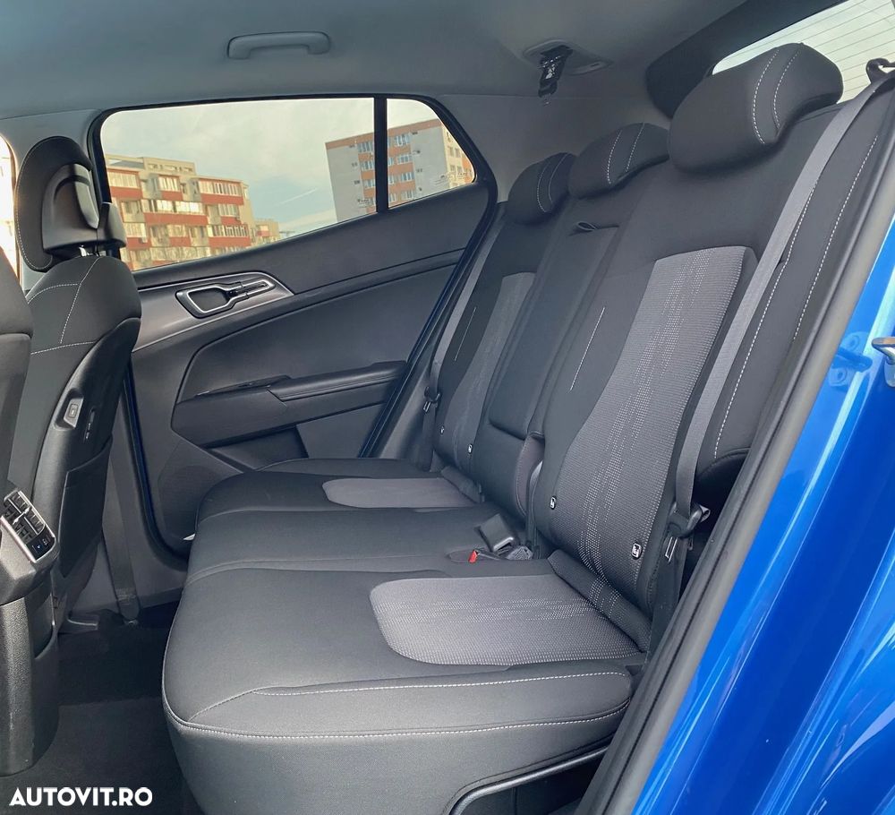 Kia Sportage 1.6 T-GDI HEV 6AT 4x2 Business Line - 21