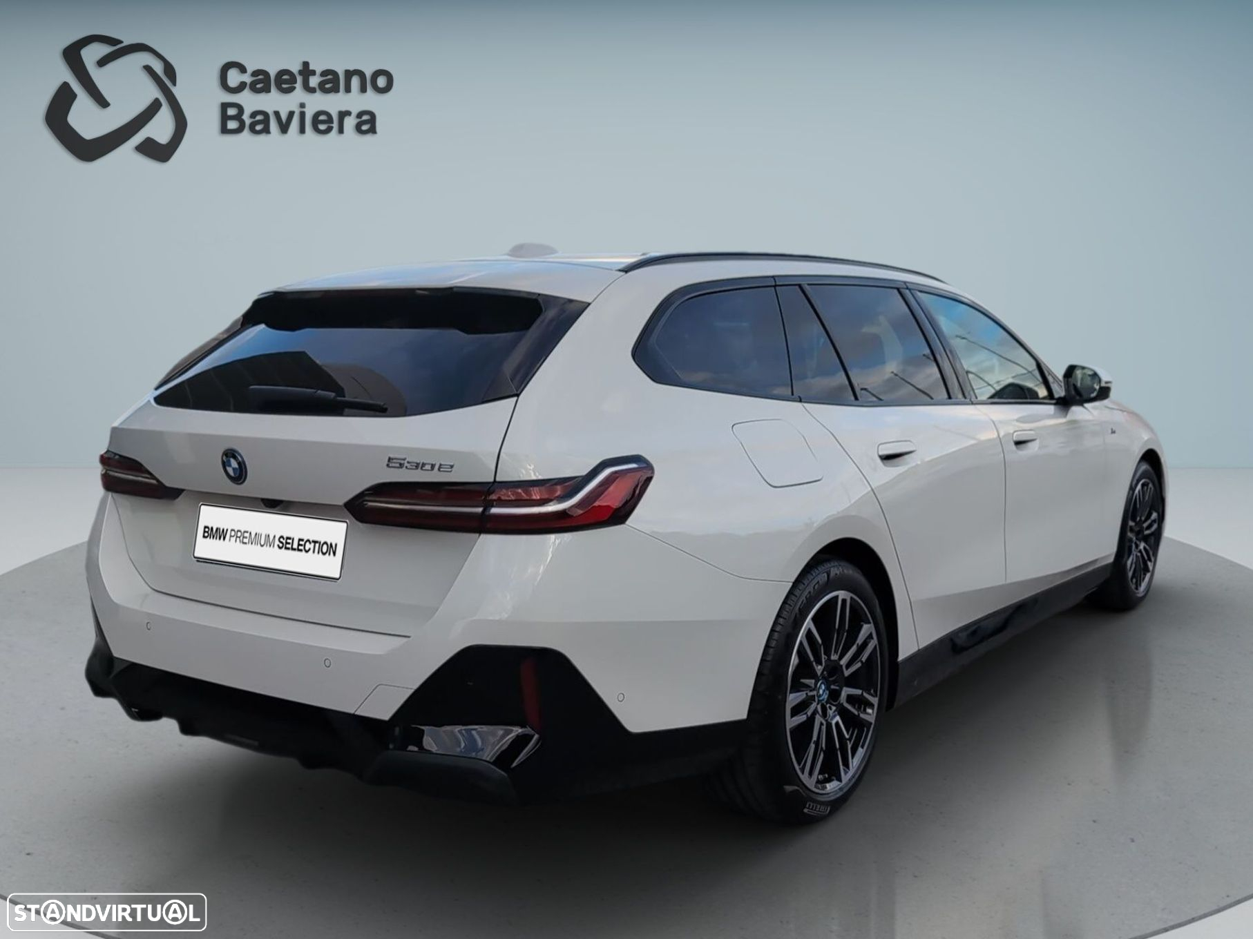 BMW 530 e Pack Desportivo M - 8