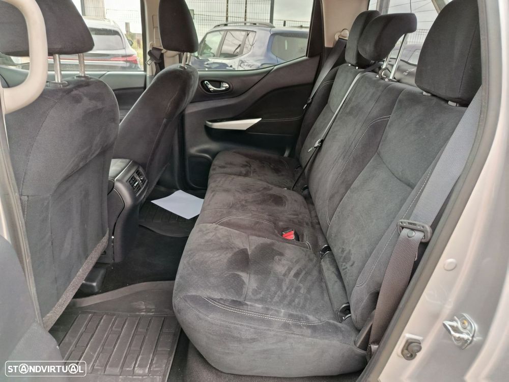 Nissan Navara 2.3 dCi CD 4WD N-Connecta - 11