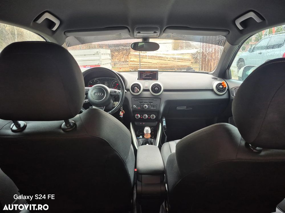 Audi A1 1.6 TDI S line edition - 4