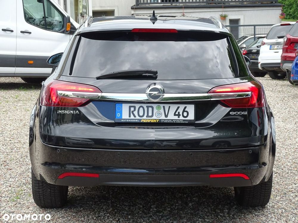 Opel Insignia - 10