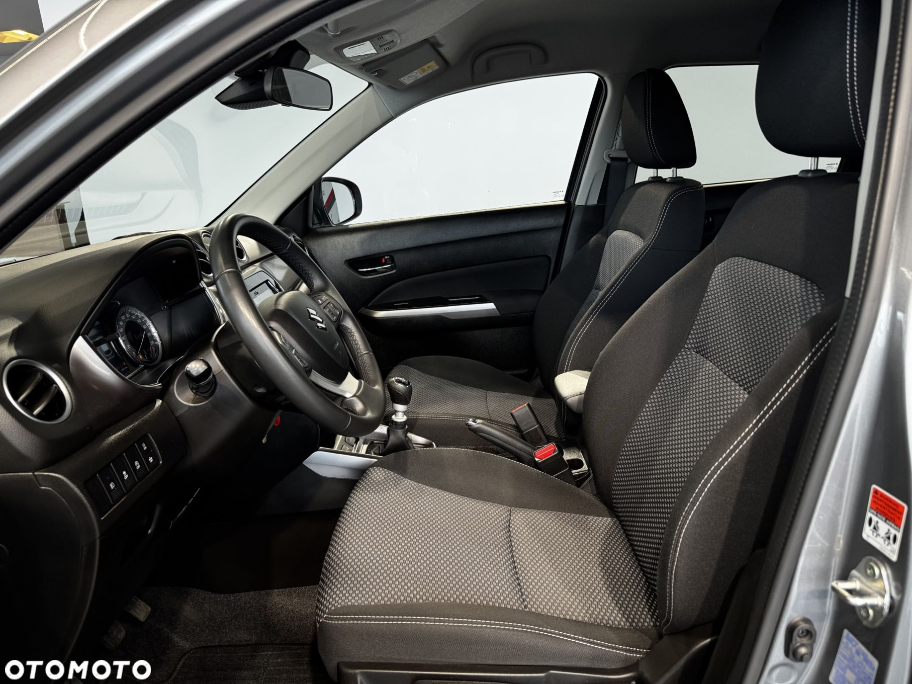 Suzuki Vitara - 16