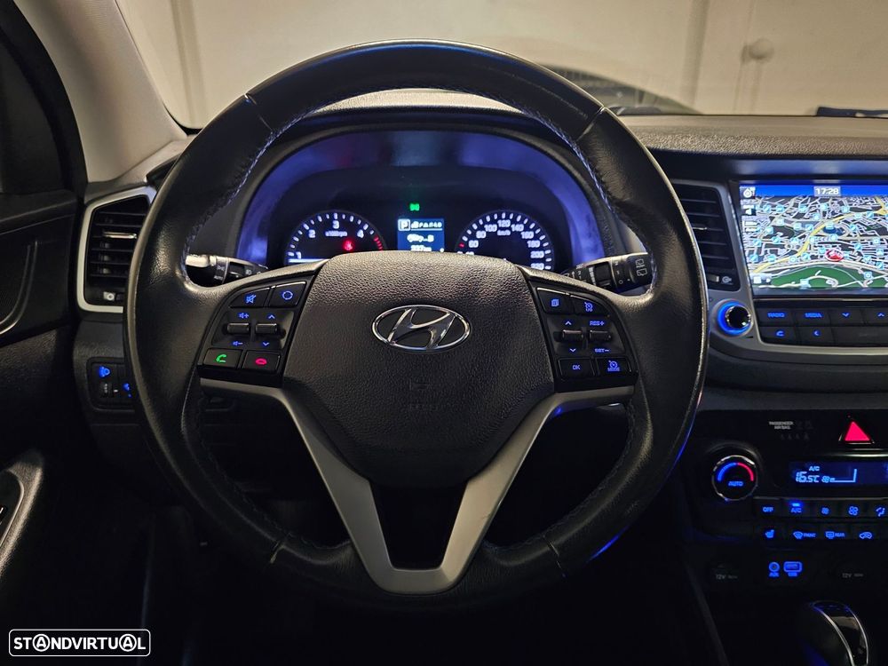Hyundai Tucson 1.7 CRDi Premium DCT - 14